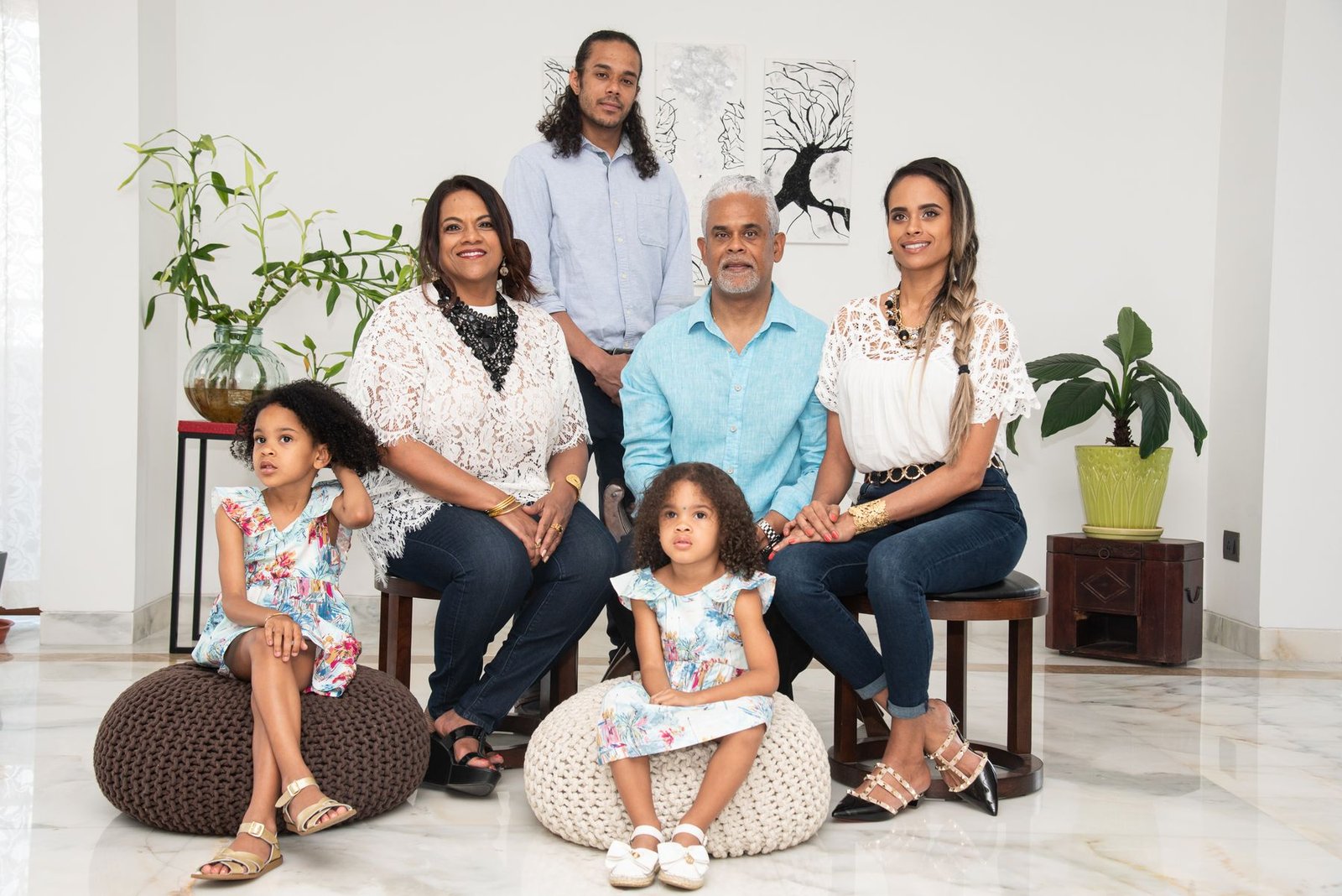 A multigenerational Bengaluru family together at home